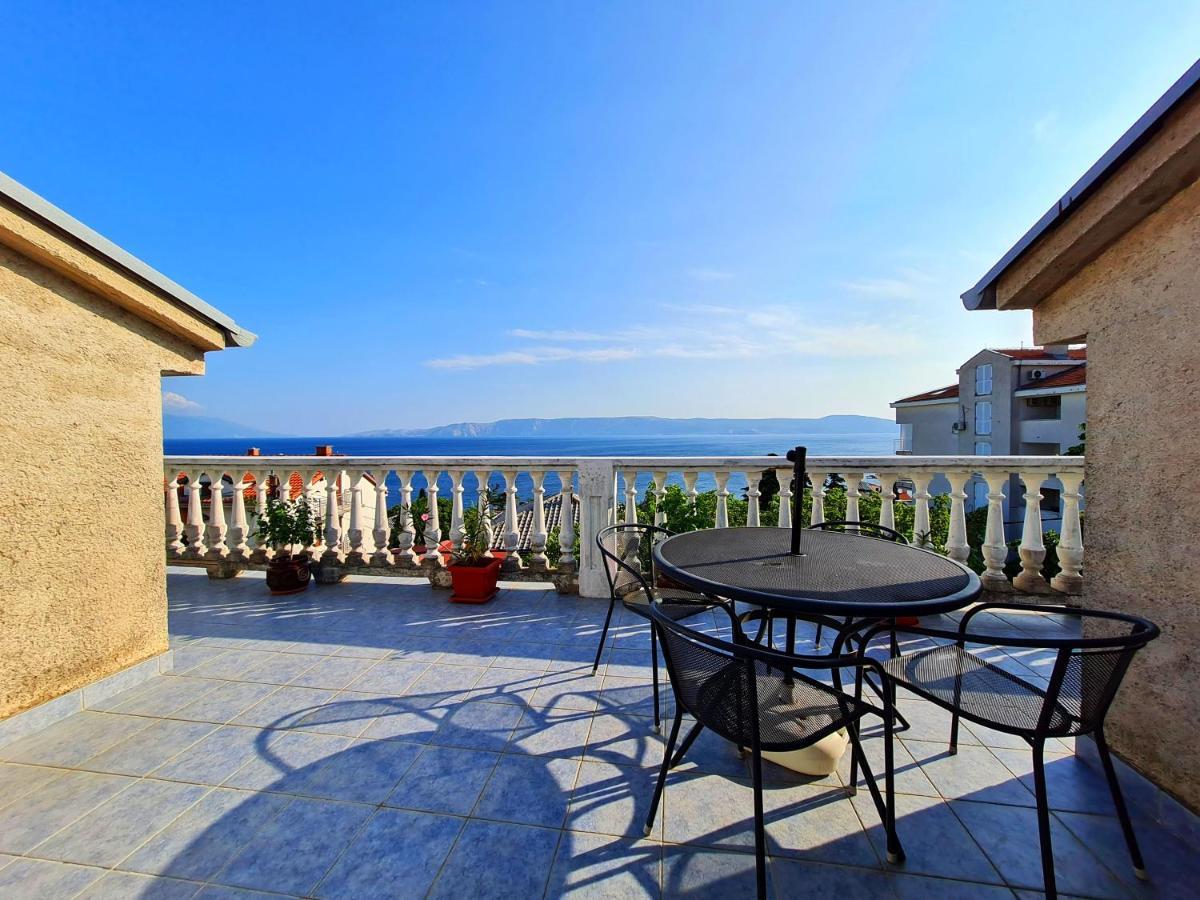 Apartman Tea Novi Vinodolski Exterior photo