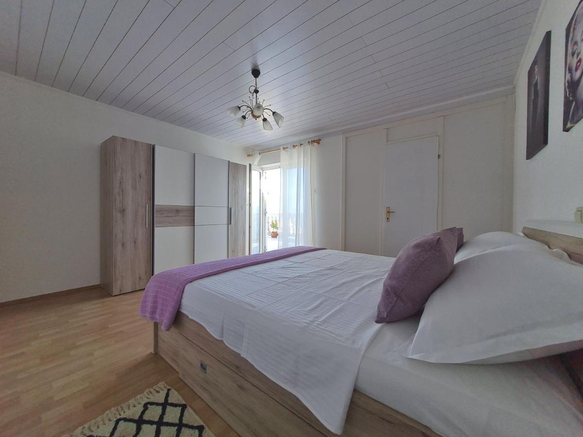 Apartman Tea Novi Vinodolski Exterior photo