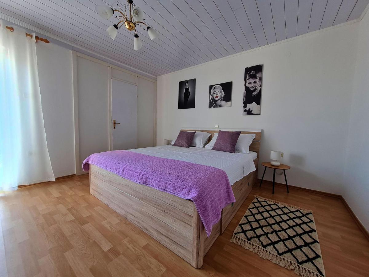 Apartman Tea Novi Vinodolski Exterior photo